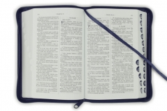 Biblia, Roháčkov preklad, 2020, tmavomodrá, so zipsom, s indexmi